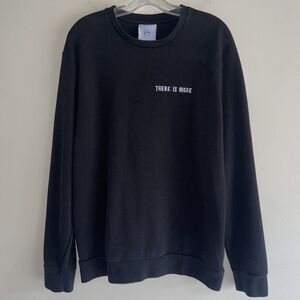Hillsong Sweatshirt Unisex Size L Top Black Embroidered There Is More Worship